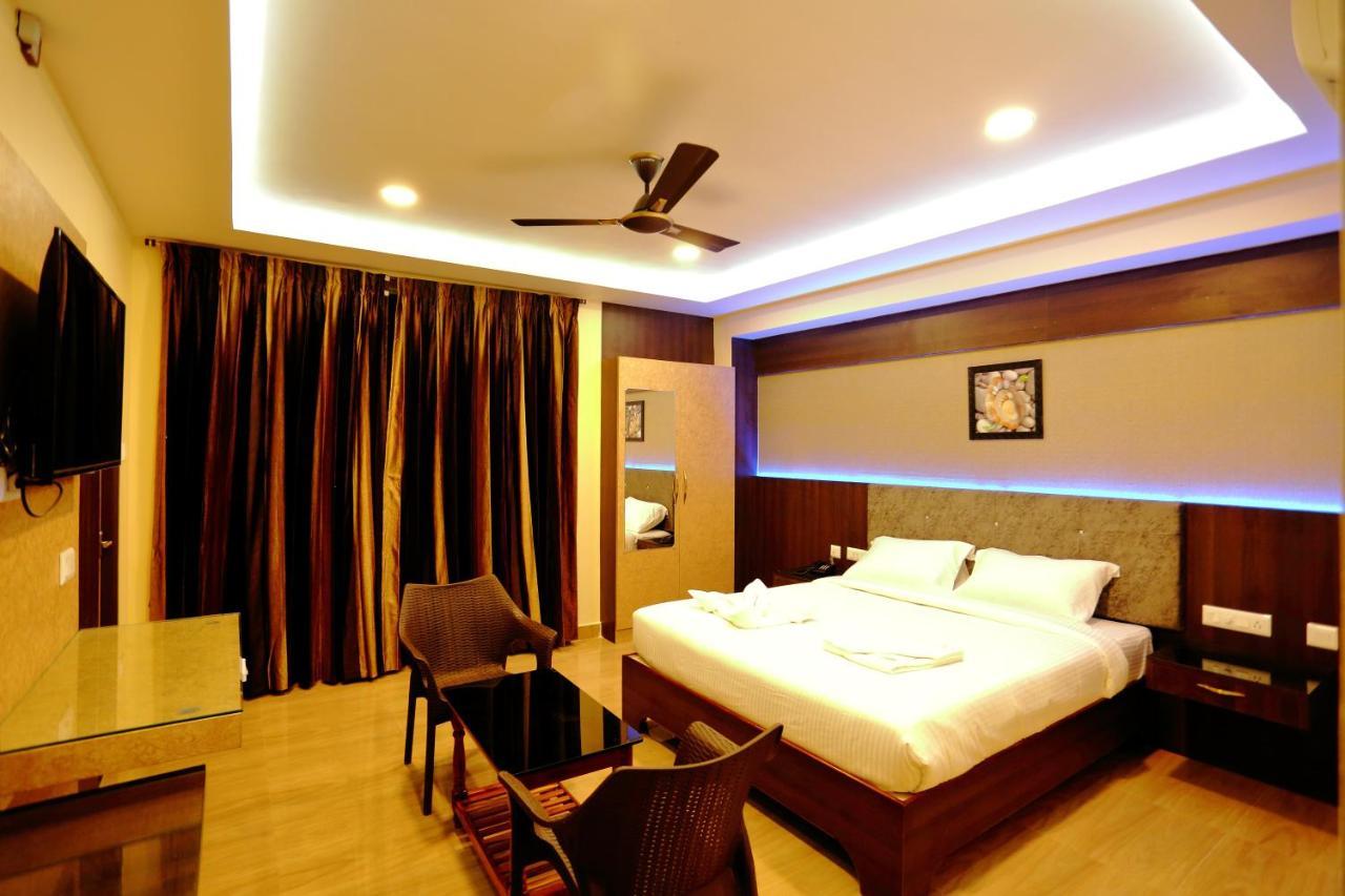 Vedha Residency Hotel Tiruvannāmalai Exterior foto