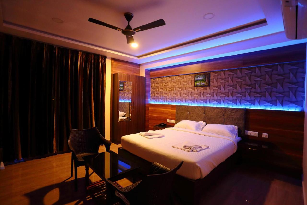 Vedha Residency Hotel Tiruvannāmalai Exterior foto