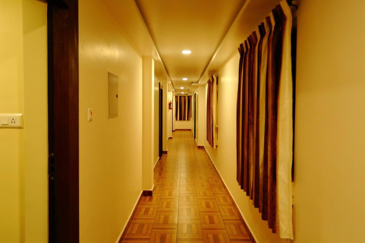 Vedha Residency Hotel Tiruvannāmalai Exterior foto