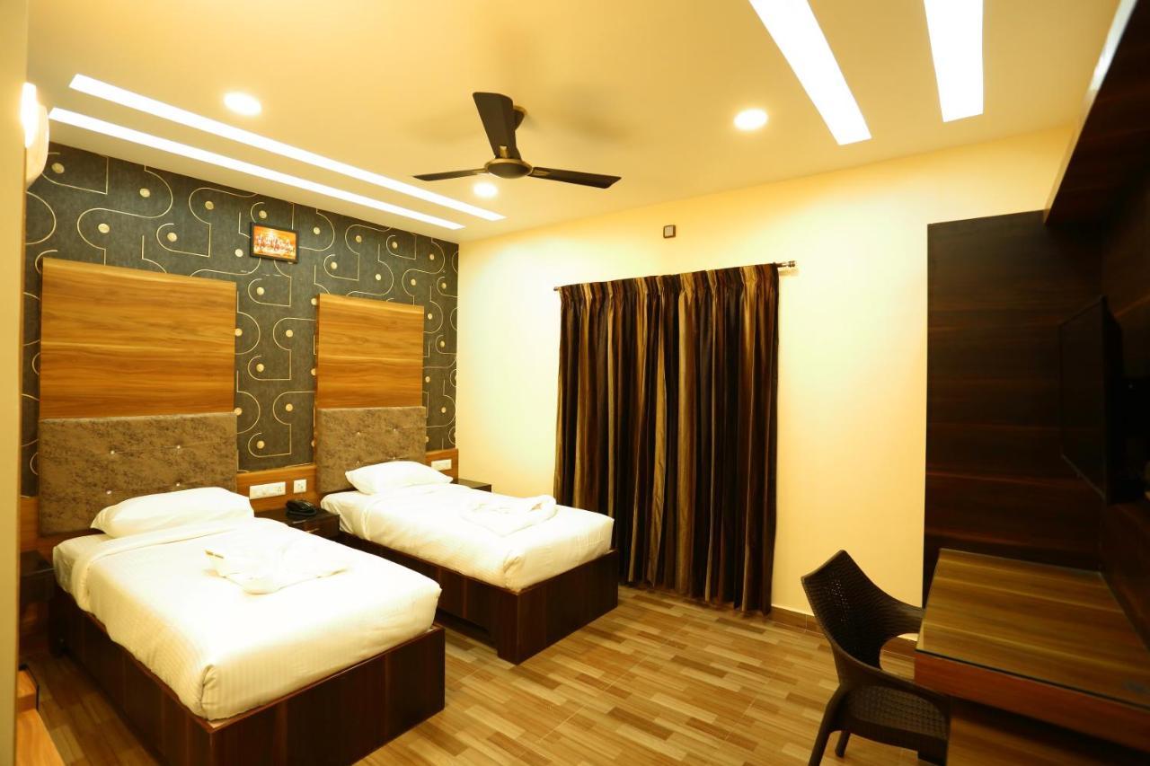 Vedha Residency Hotel Tiruvannāmalai Exterior foto
