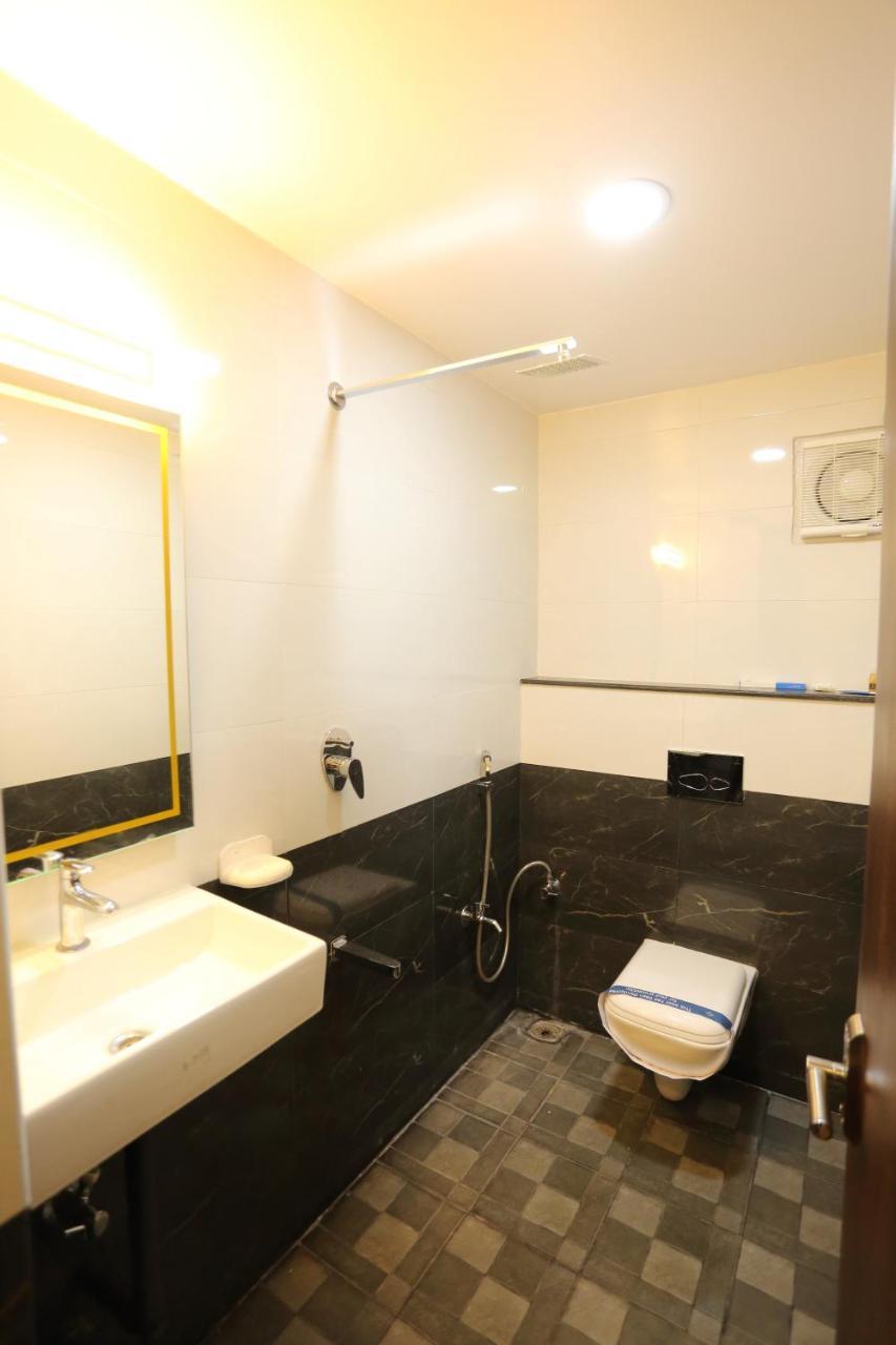 Vedha Residency Hotel Tiruvannāmalai Exterior foto